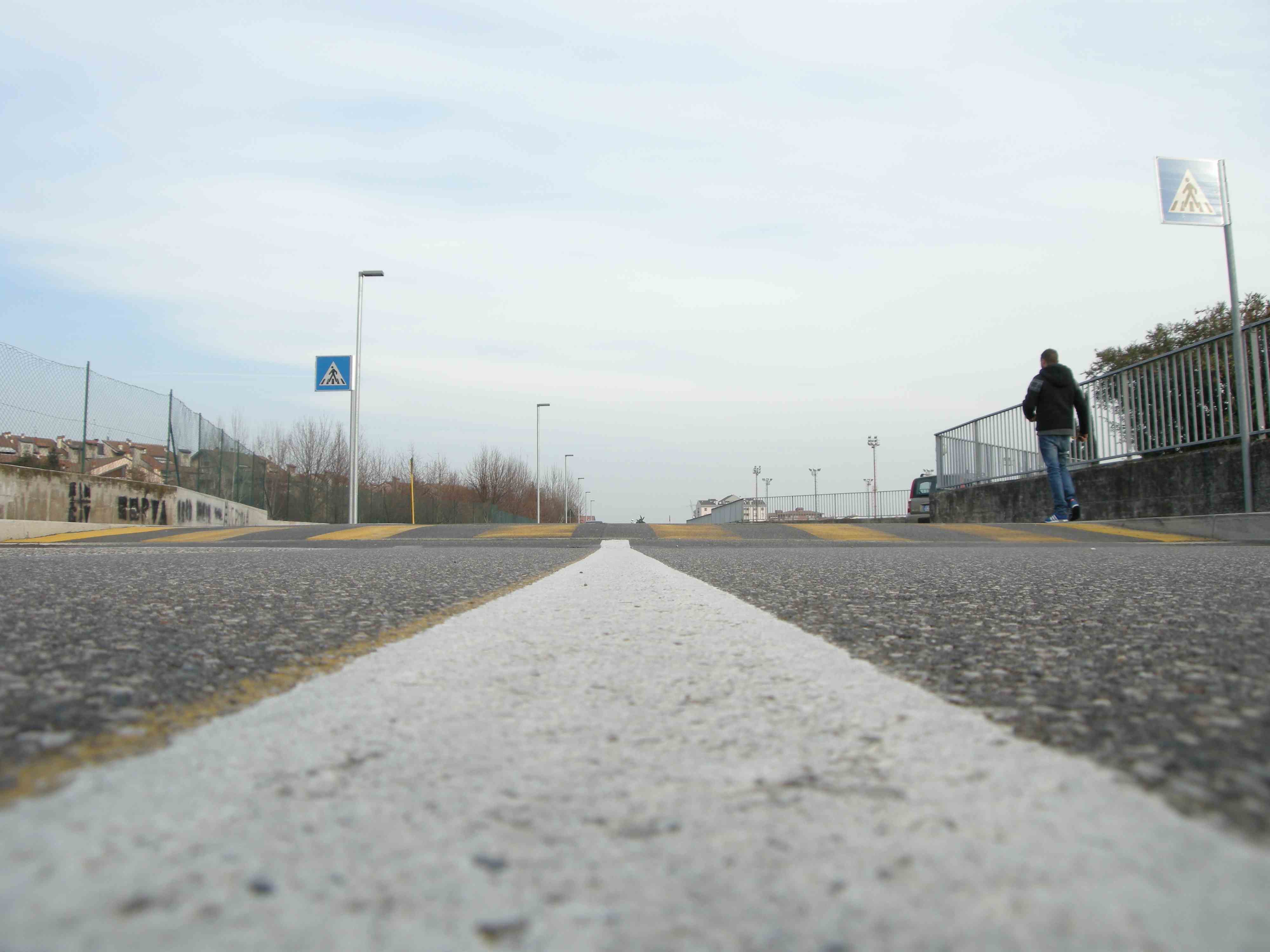 Rifacimento manto stradale via Pavia